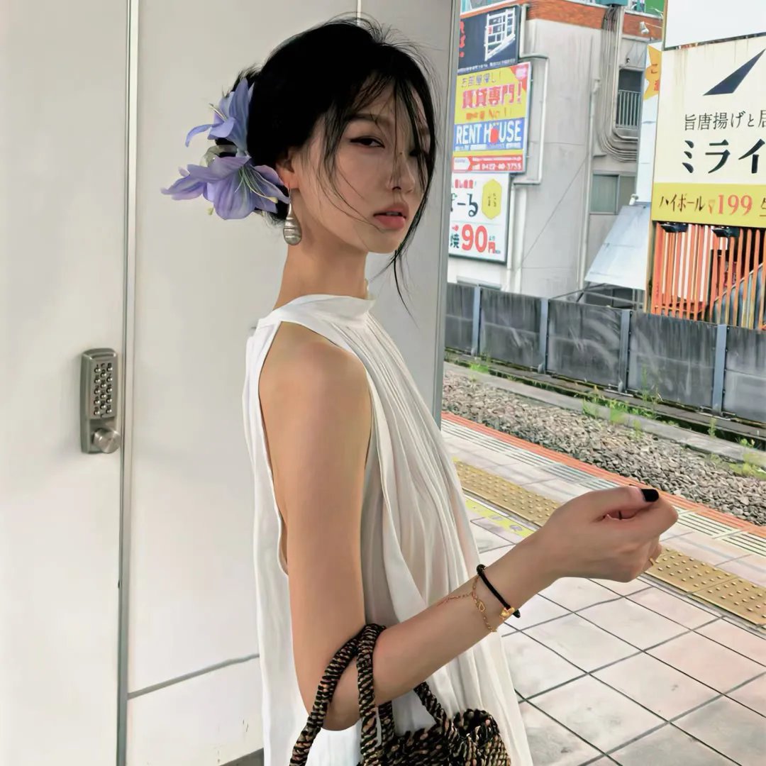 摇滚藏獒蓝色光芒